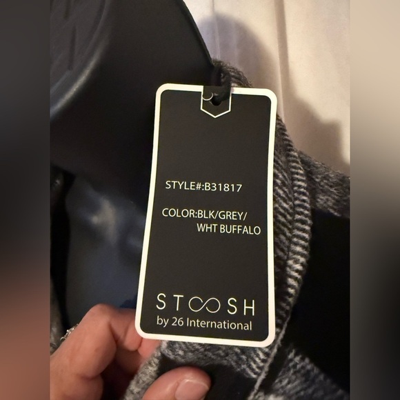 Stoosh NWT Wool-Mix Panel Buffalo Plaid Shacket Sz L - Picture 5 of 8